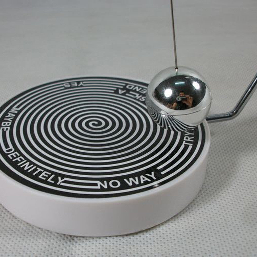 Pendulum Desk Toy