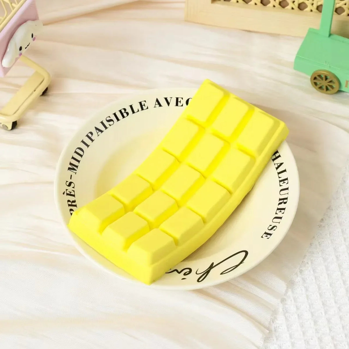Ultra Simulation Chocolate Block Photography Display Squeezable
