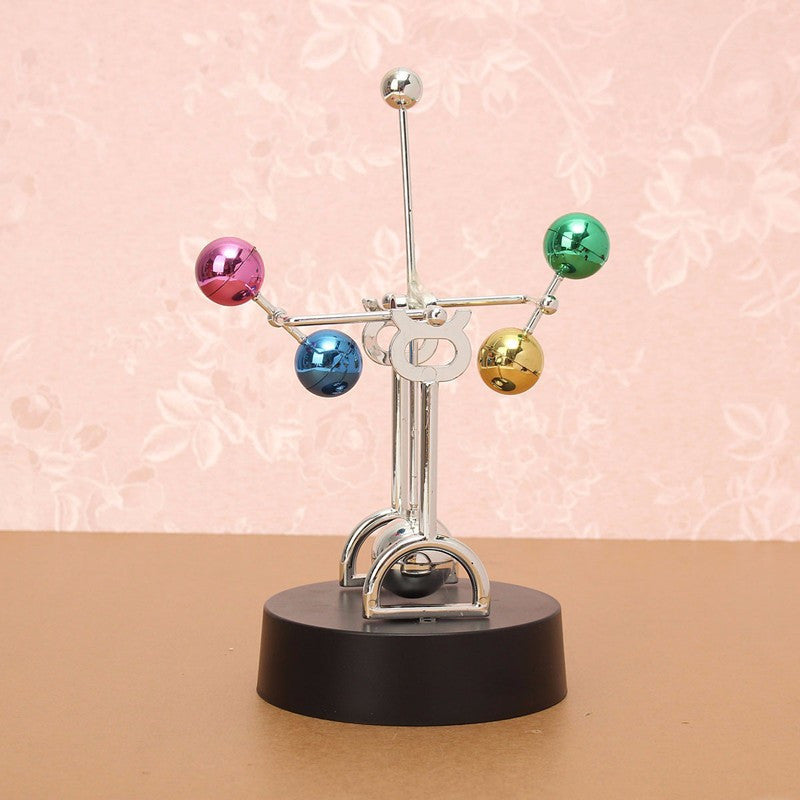 Orbit Motion Desk Toy