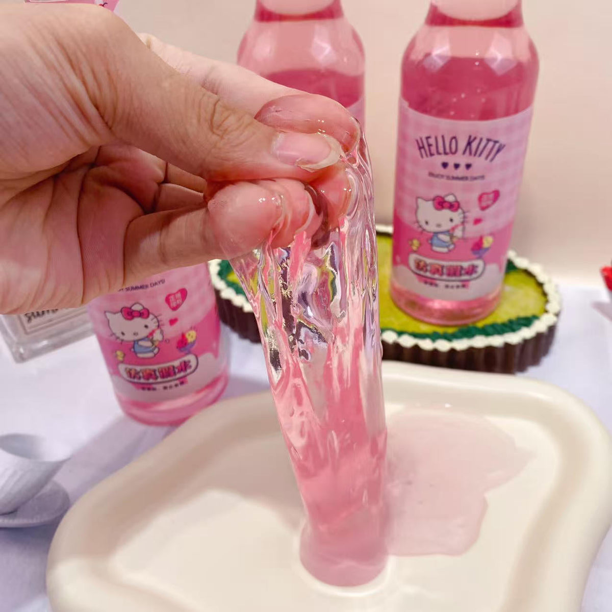 Hello Kitty Fake Water Slime